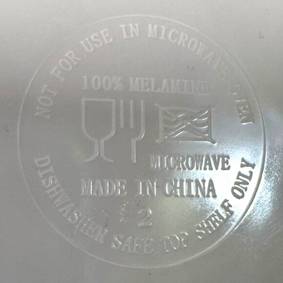 Jellyfish Nautical The Ocean Is Calling Melamine Plate 10" Beach Lake House Deco - Picture 4 of 5